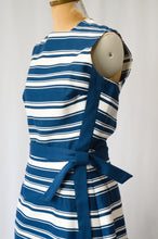 画像をギャラリービューアに読み込む, 70s vintage marine stripe dress