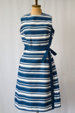 画像をギャラリービューアに読み込む, 70s vintage marine stripe dress
