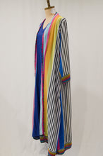 画像をギャラリービューアに読み込む, Unknown striped layered dress